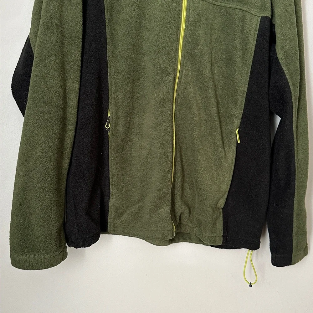 Columbia Olive and Black Fleece Jacket size L